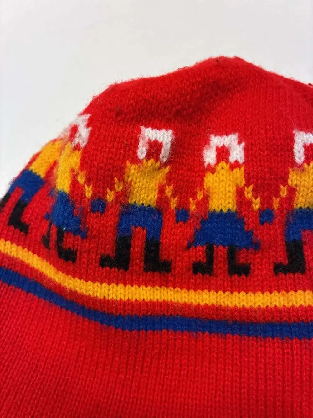 Vintage Unisex Knit Winter Beanie Hat with Folk Art People Pattern